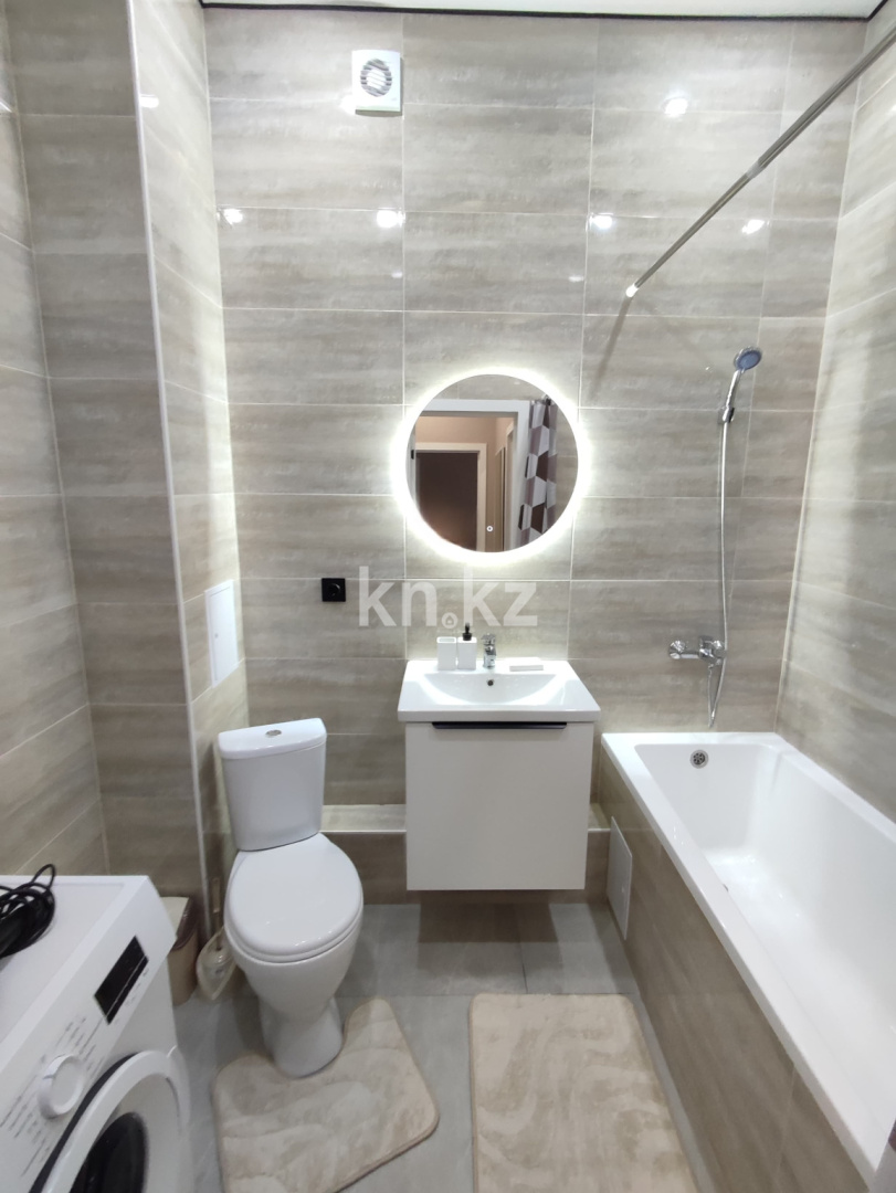 Аренда 1-комнатной квартиры посуточно, 38 м², ул. Байтурсынова, дом  20/2 - Новый вокзал, СК Бекзата Саттарханова, Первая городская больница в Астане - фото 5