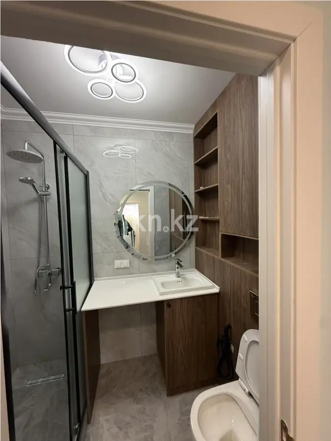 Продажа 3-комнатной квартиры, 67.8 м², ул. Навои, дом  9/1 в Алматы - фото 4