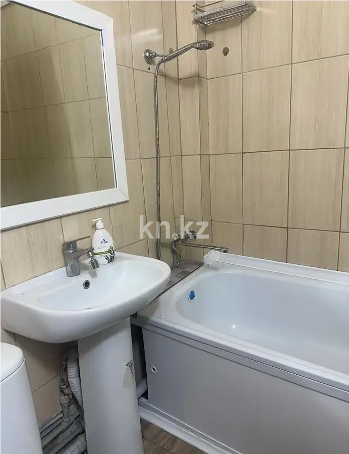 Продажа 1-комнатной квартиры, 36 м², мкр-н Мамыр-2, дом  20 в Алматы - фото 3