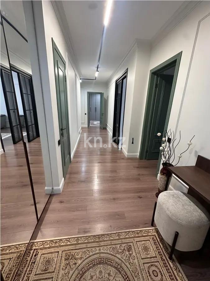 Продажа 4-комнатной квартиры, 135 м², пр. Мангилик Ел, дом  42 в Астане - фото 8
