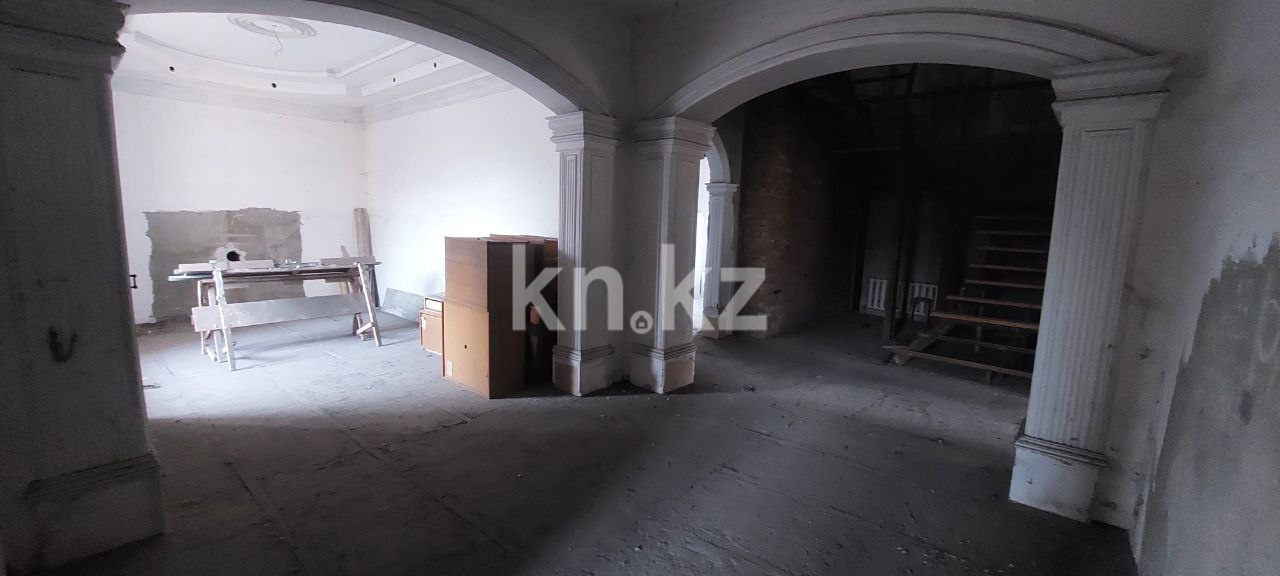 Продажа 9-комнатного дома, 517.9 м², Досжанова, дом  9 в Костанае - фото 22
