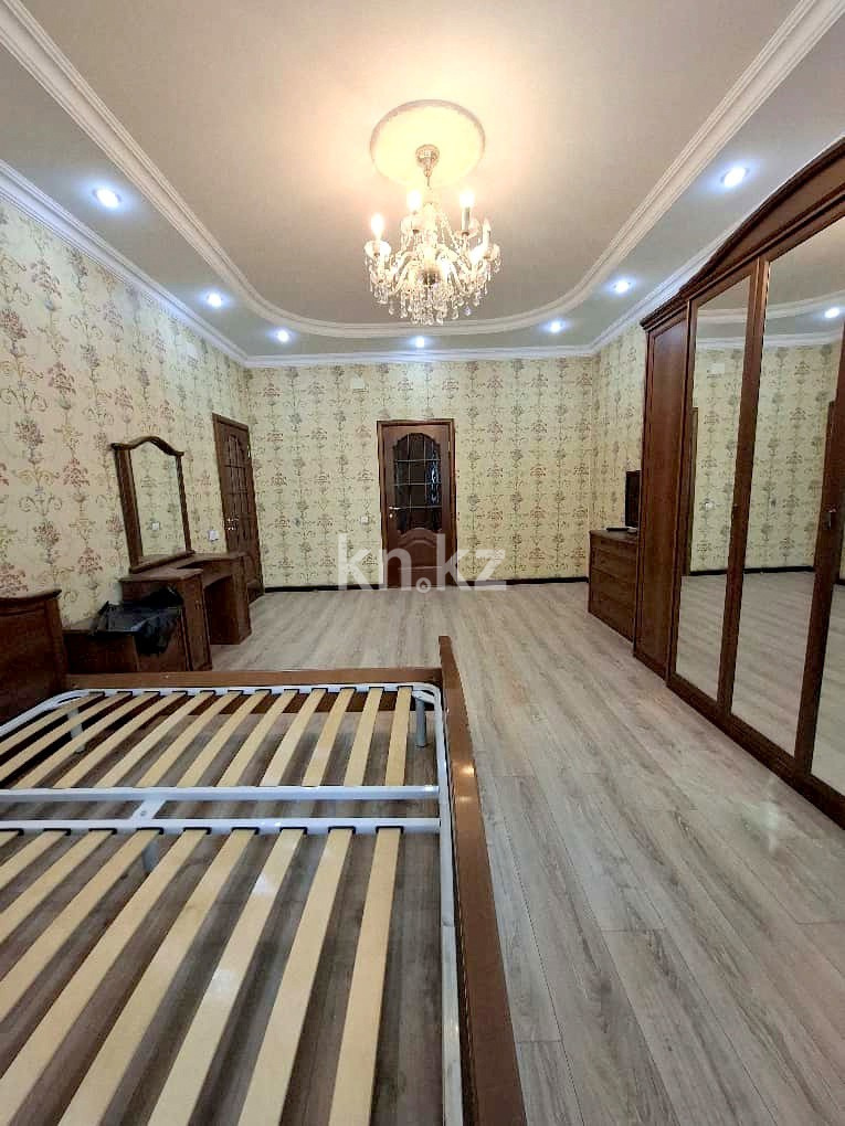 Аренда 4-комнатной квартиры, 130 м² в Алматы - фото 4