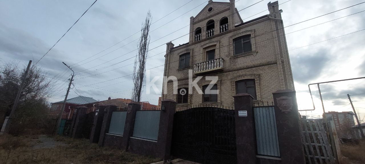 Продажа 9-комнатного дома, 517.9 м², Досжанова, дом  9 в Костанае - фото 2