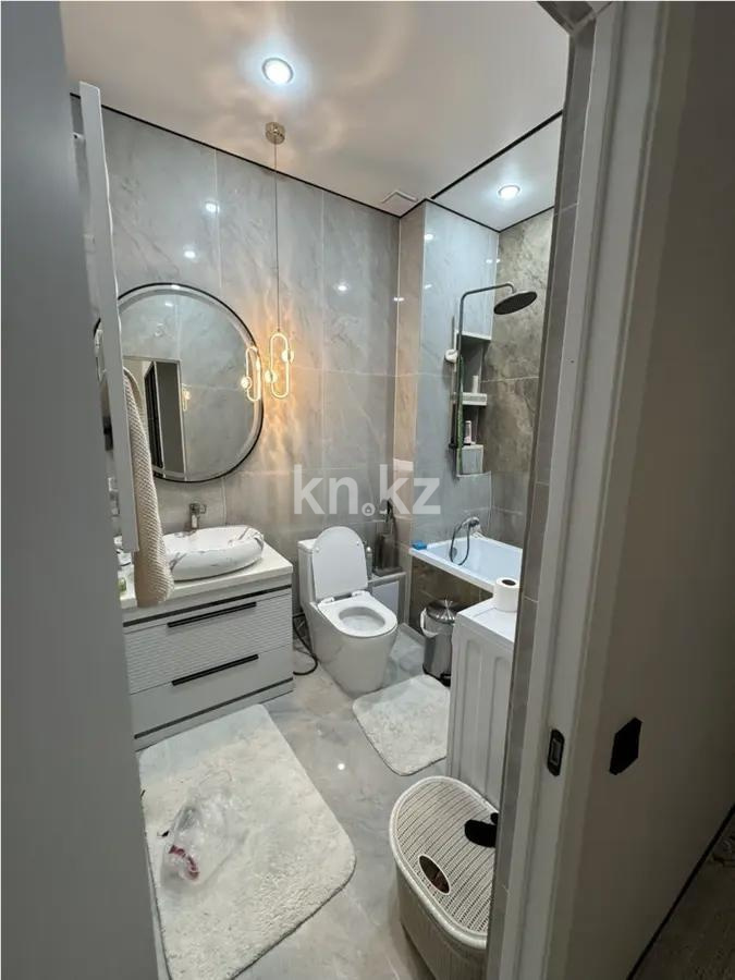 Продажа 2-комнатной квартиры, 55 м², пр. Абая, дом  118 в Алматы - фото 4