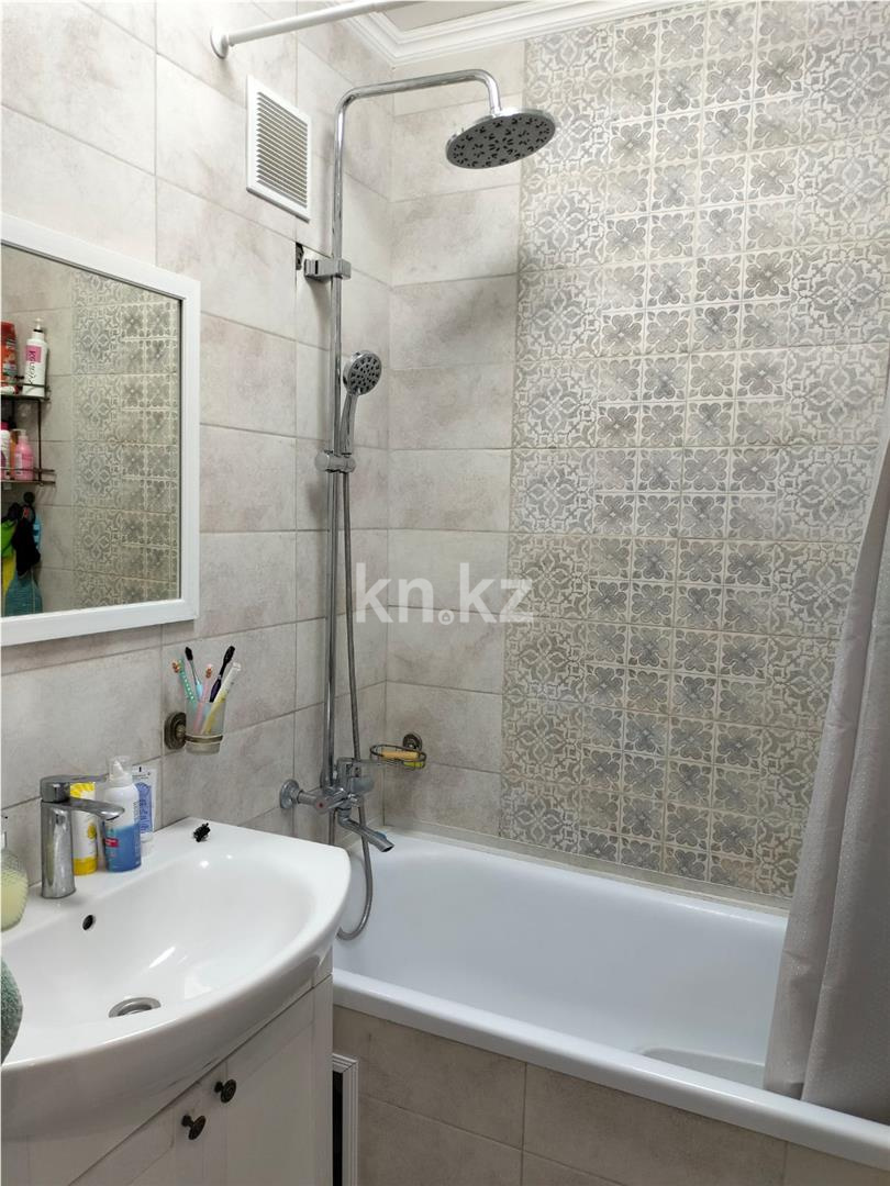 Продажа 3-комнатной квартиры, 79 м², пр. Кабанбай батыра в Астане - фото 13