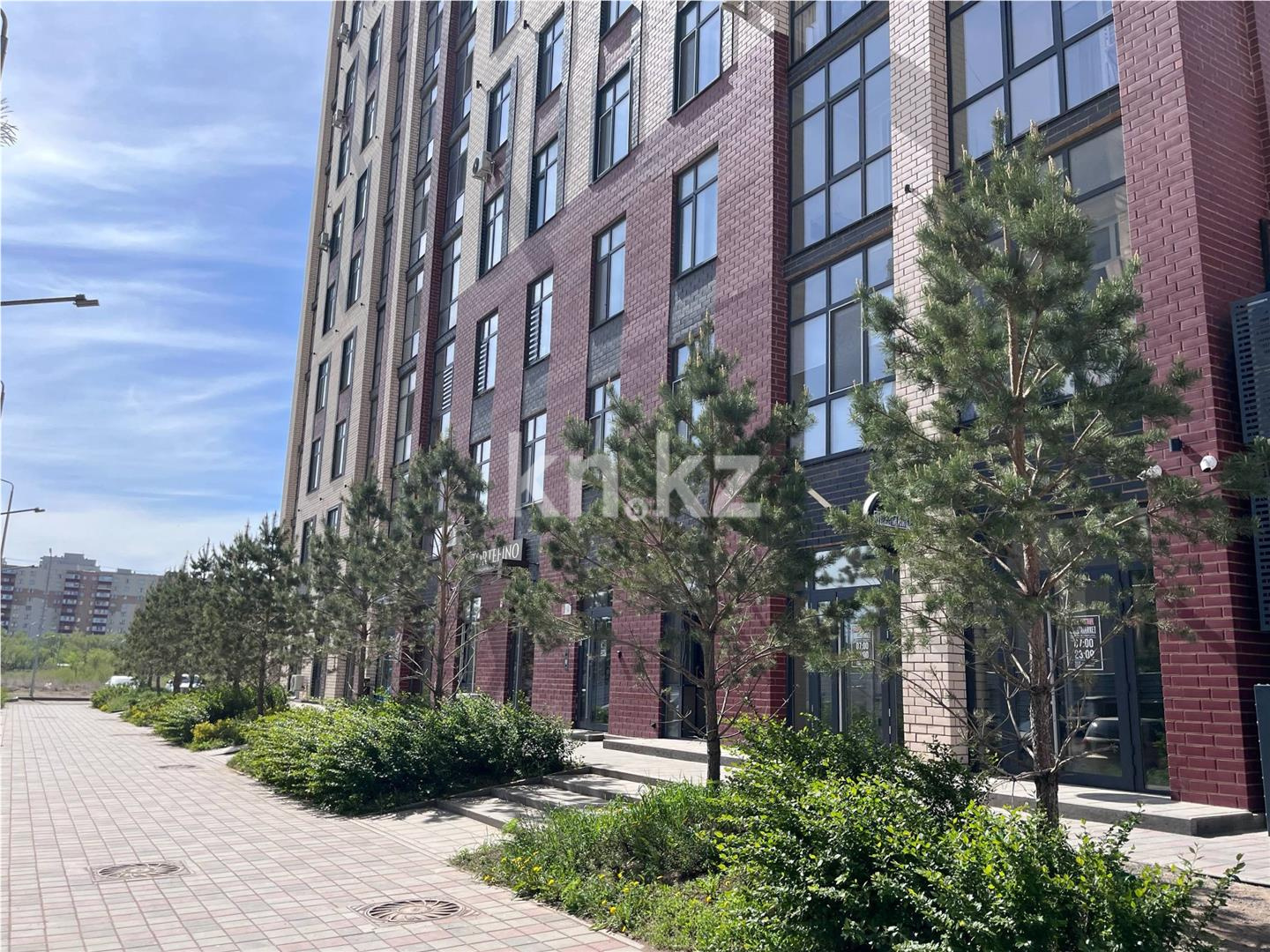 Продажа 3-комнатной квартиры, 77 м² в Караганде - фото 24
