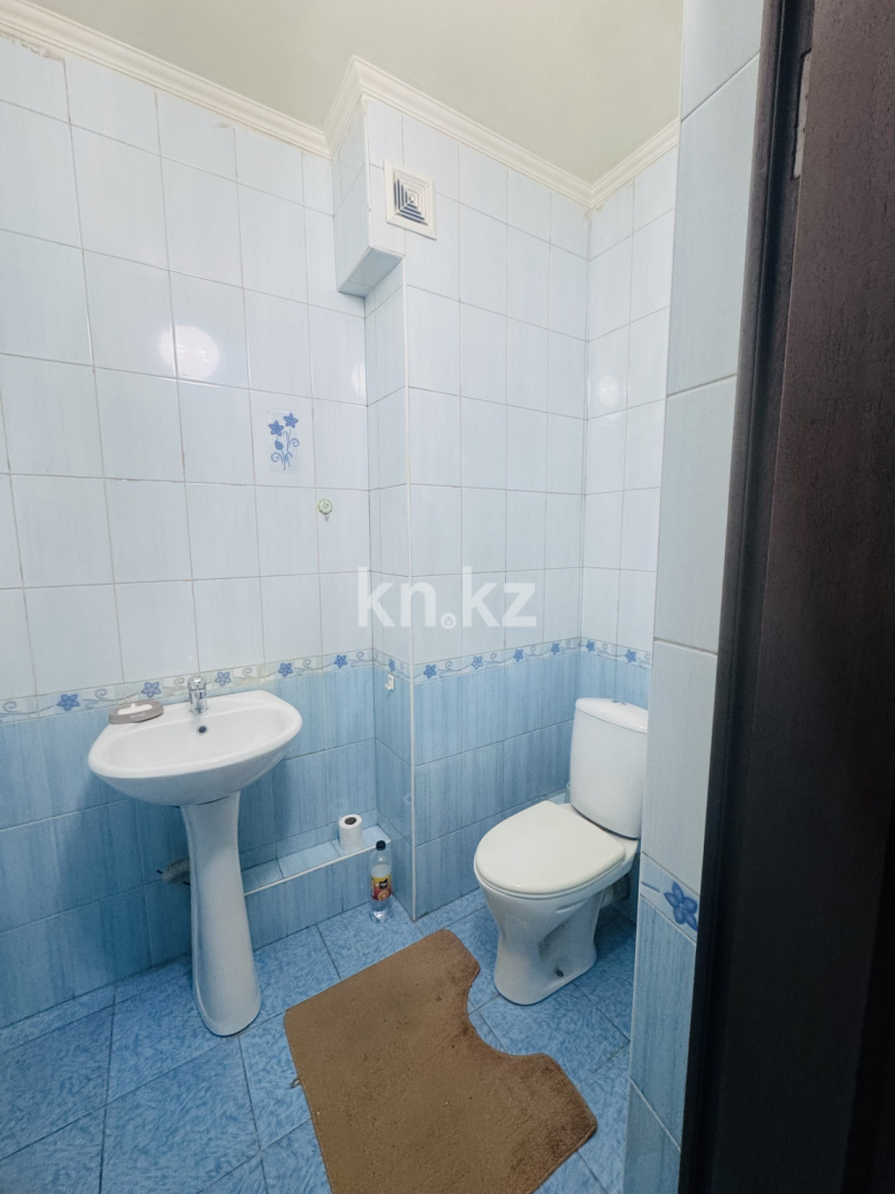 Аренда 3-комнатной квартиры, 116 м², мкр-н Думан-2, дом  18 - Ул Халиуллина в Алматы - фото 9