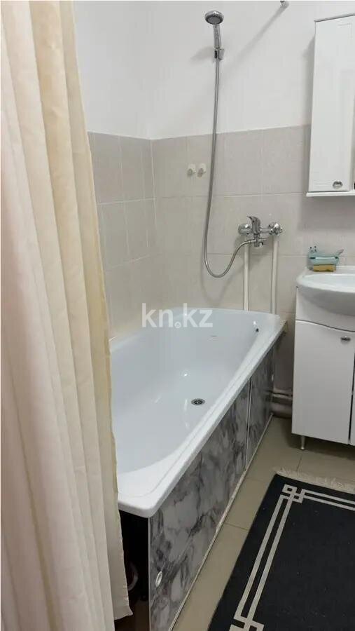 Продажа 1-комнатной квартиры, 40 м² в Караганде - фото 4