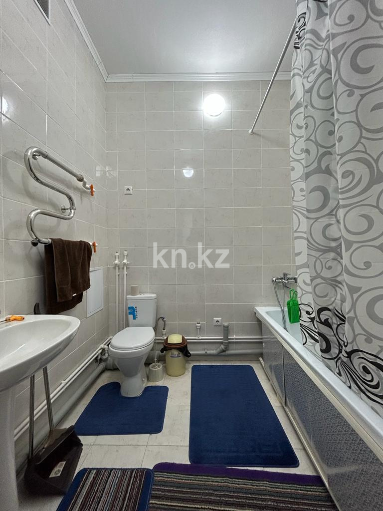 Продажа 1-комнатной квартиры, 35 м², ул. Дюсембекова, дом  44/2 в Караганде - фото 5