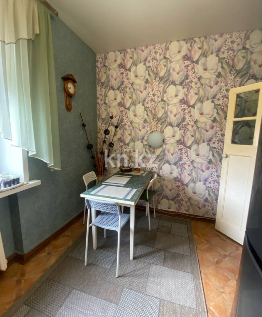 Продажа 2-комнатной квартиры, 54.1 м², пр. Назарбаева, дом  66 в Усть-Каменогорске - фото 3