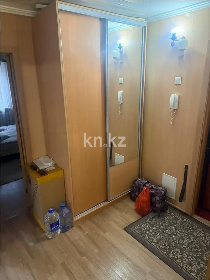 Продажа 3-комнатной квартиры, 68 м², ул. Гапеева, дом  11 в Караганде - фото 6