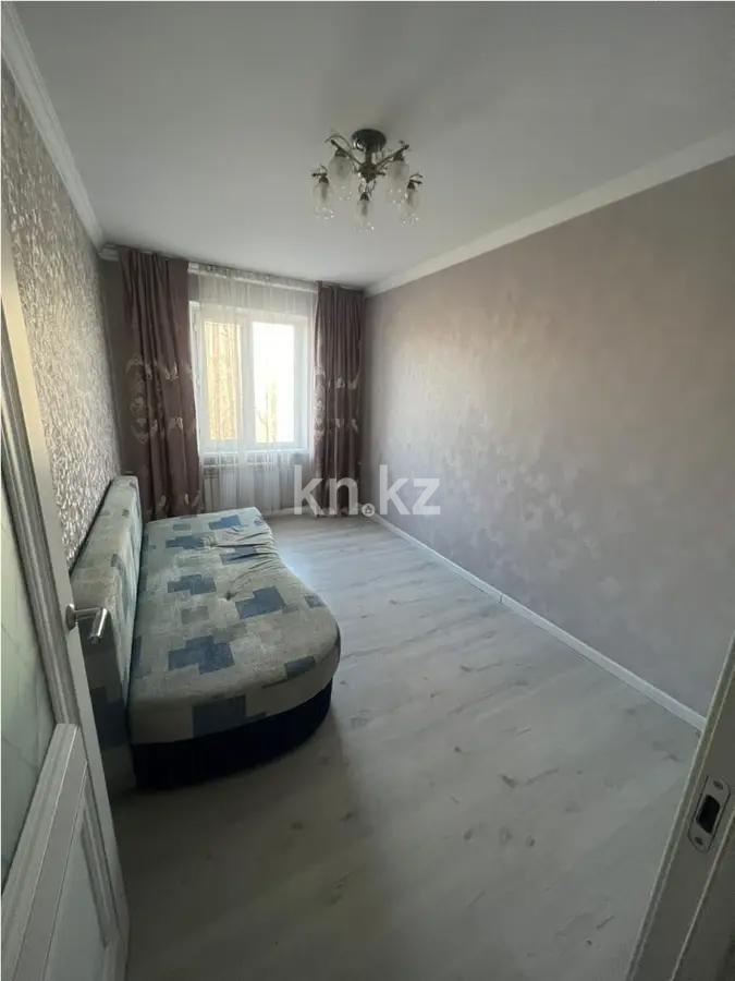 Продажа 3-комнатной квартиры, 60 м², мкр-н Аксай-2, дом  18 в Алматы - фото 3