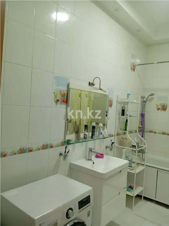 Продажа 2-комнатной квартиры, 123.5 м², ул. Омаровой, дом  25 в Алматы - фото 3