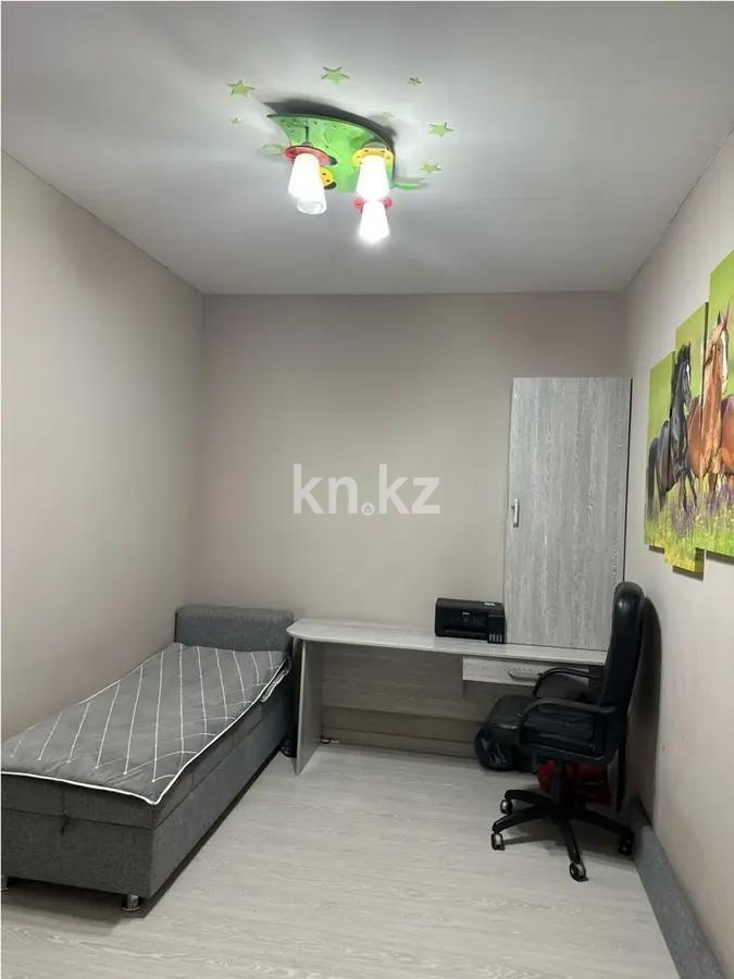 Продажа 3-комнатной квартиры, 102.5 м², мкр-н Аксай-4, дом  121 в Алматы - фото 3