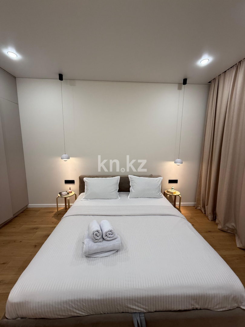 Аренда 2-комнатной квартиры посуточно, 60 м², Альфараби, дом  27/2 - Альфараби в Алматы - фото 2