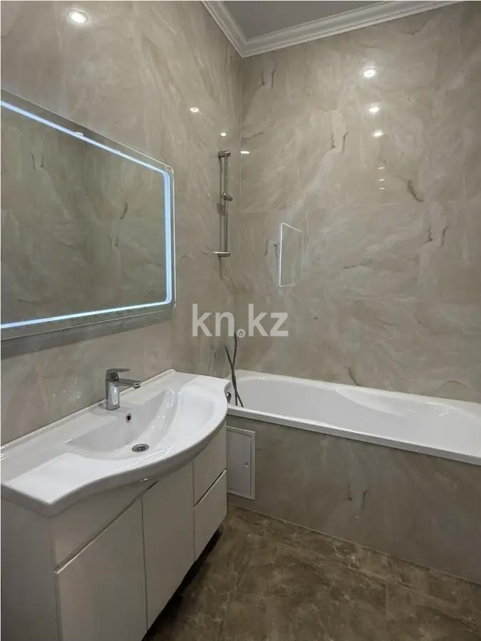 Продажа 4-комнатной квартиры, 147 м², ул. Бокейхана, дом  11 в Астане - фото 7