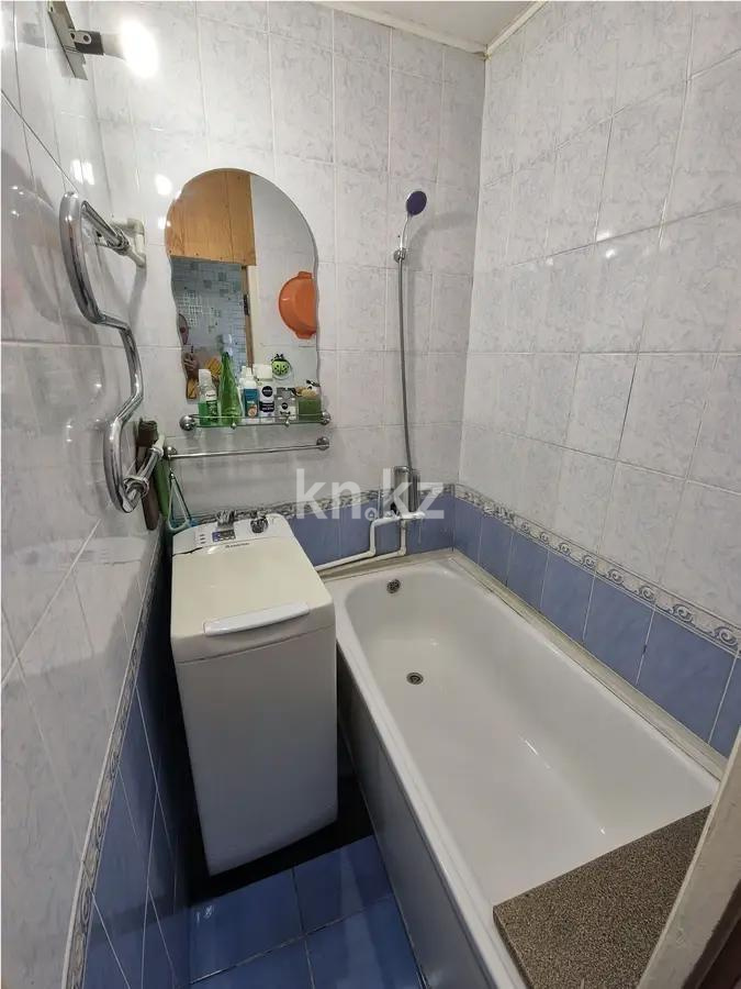 Продажа 4-комнатной квартиры, 61 м², мкр-н 17, дом  37 в Караганде - фото 6