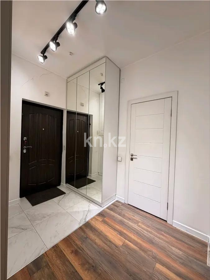 Продажа 2-комнатной квартиры, 60.7 м² в Алматы - фото 4