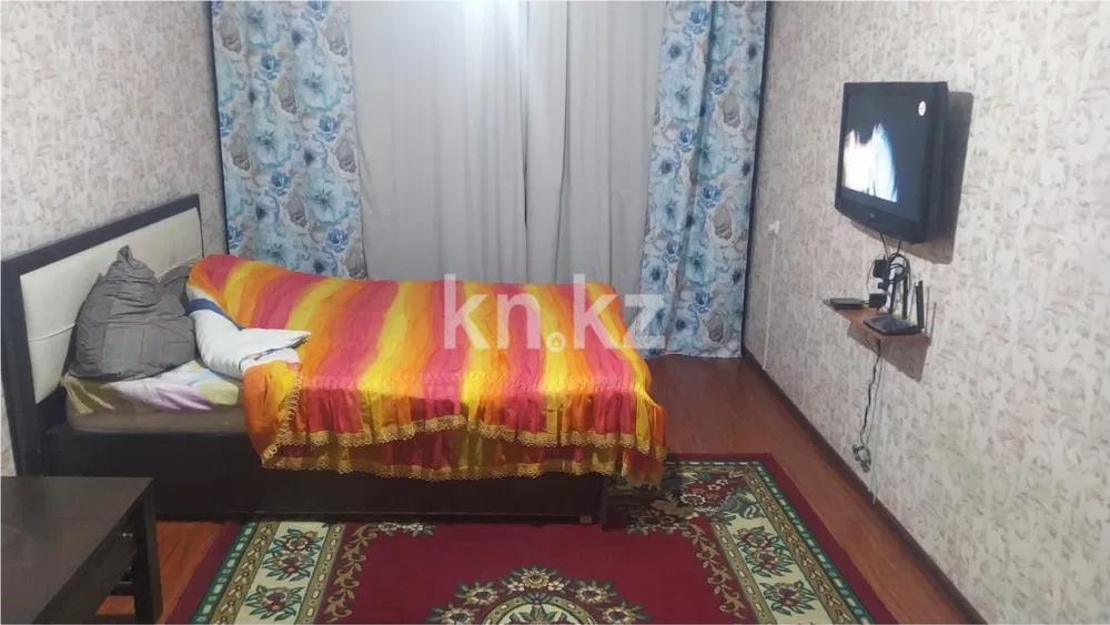 Продажа 2-комнатной квартиры, 43 м², 15 мкр., дом  9 в Караганде