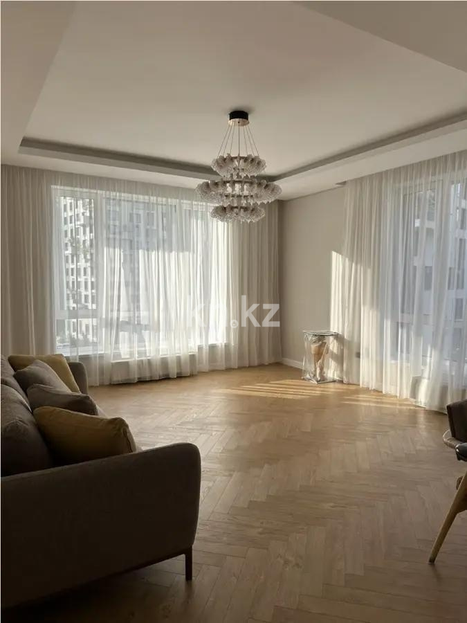 Продажа 2-комнатной квартиры, 90 м² в Алматы
