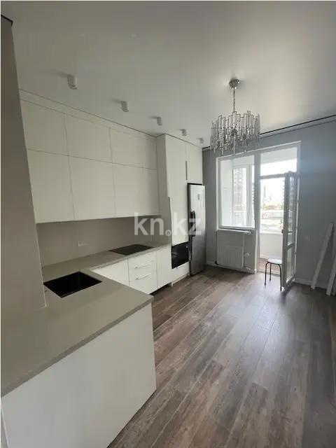 Продажа 3-комнатной квартиры, 74 м², пр. Туран, дом  43/6 в Астане - фото 2