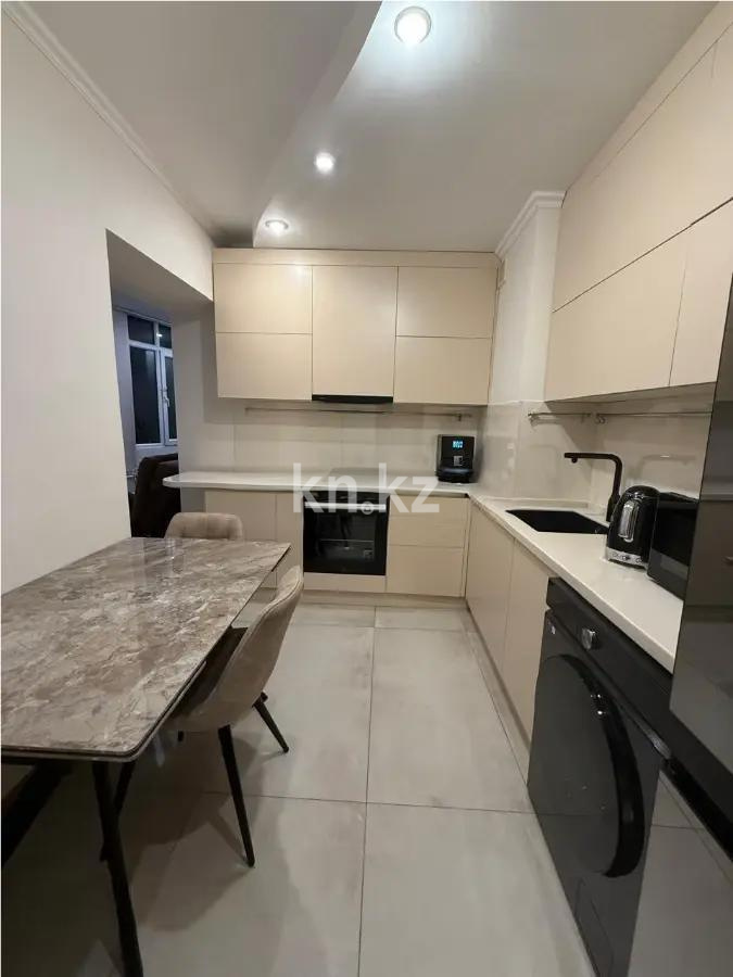 Продажа 3-комнатной квартиры, 80 м² в Алматы - фото 2