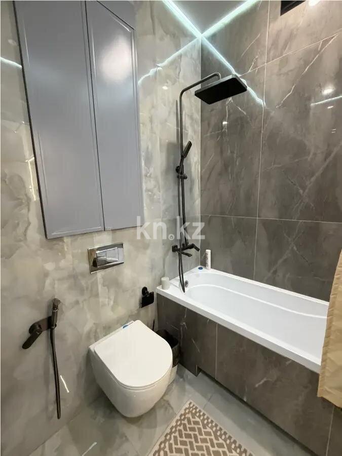 Продажа 4-комнатной квартиры, 117 м² в Астане - фото 4
