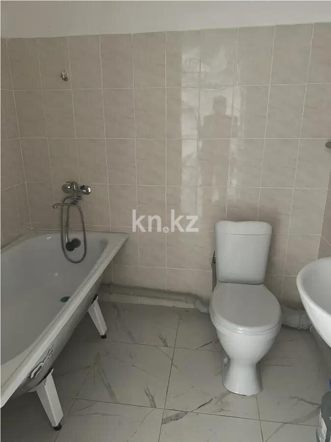 Продажа 2-комнатной квартиры, 70 м² в Алматы - фото 4