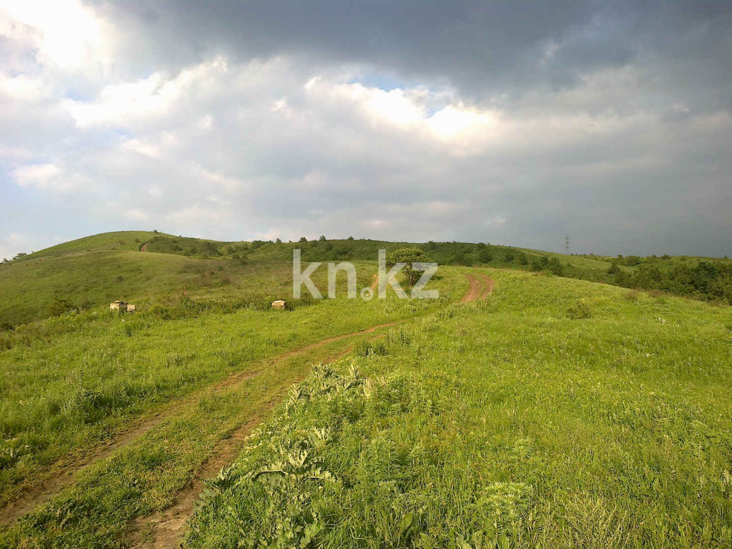 Продажа земельного участка, 28 га, ул. Восточная объездная (ВОАД) в Алматы