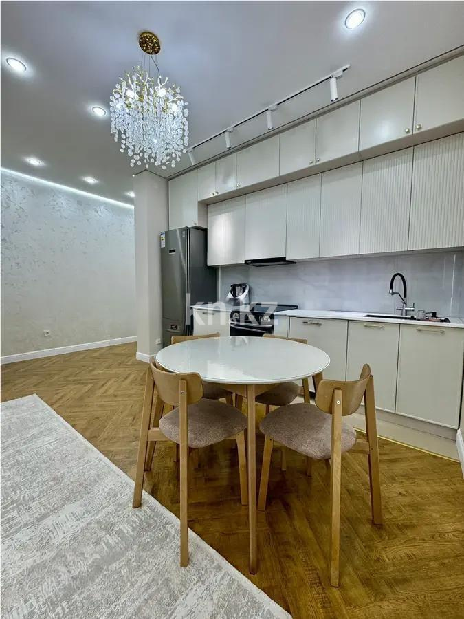 Продажа 2-комнатной квартиры, 62 м², пр. Абая, дом  165 в Алматы - фото 3