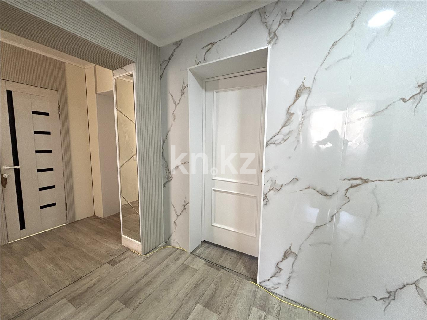 Продажа 3-комнатной квартиры, 84 м², ул. Ермекова в Караганде - фото 15