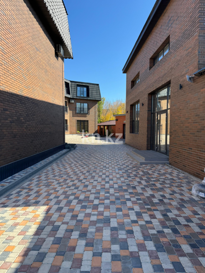 Продажа 2-комнатной квартиры, 54 м², ул. Гудермесская, дом  104/5 в Караганде - фото 4