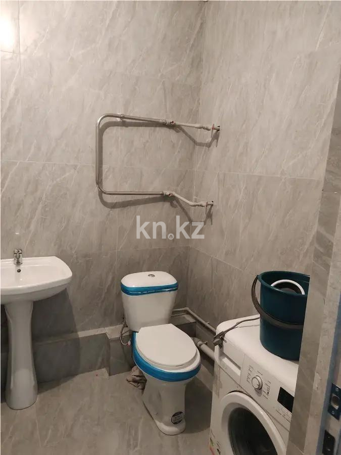 Продажа 1-комнатной квартиры, 38 м², ул. Бейбарыс Султан, дом  12 в Астане - фото 2