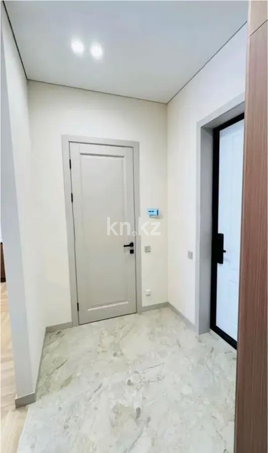 Продажа 1-комнатной квартиры, 53 м², пр. Туран, дом  39 в Астане - фото 4