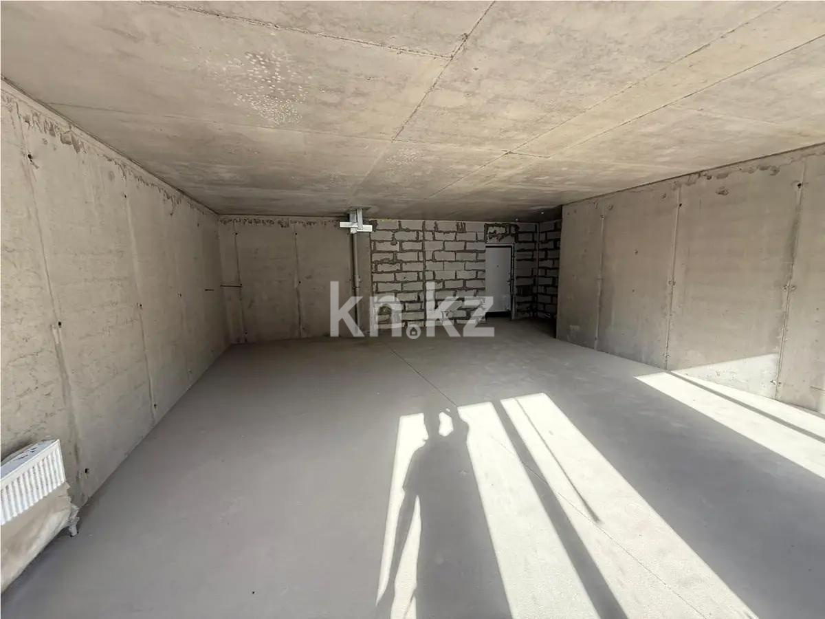 Продажа 2-комнатной квартиры, 64 м², ул. Омарова, дом  1 в Алматы - фото 2