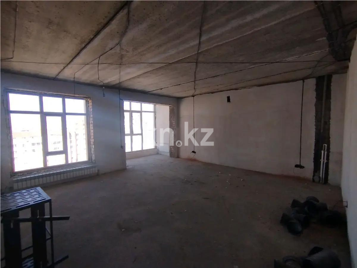 Продажа 5-комнатной квартиры, 160 м² в Караганде