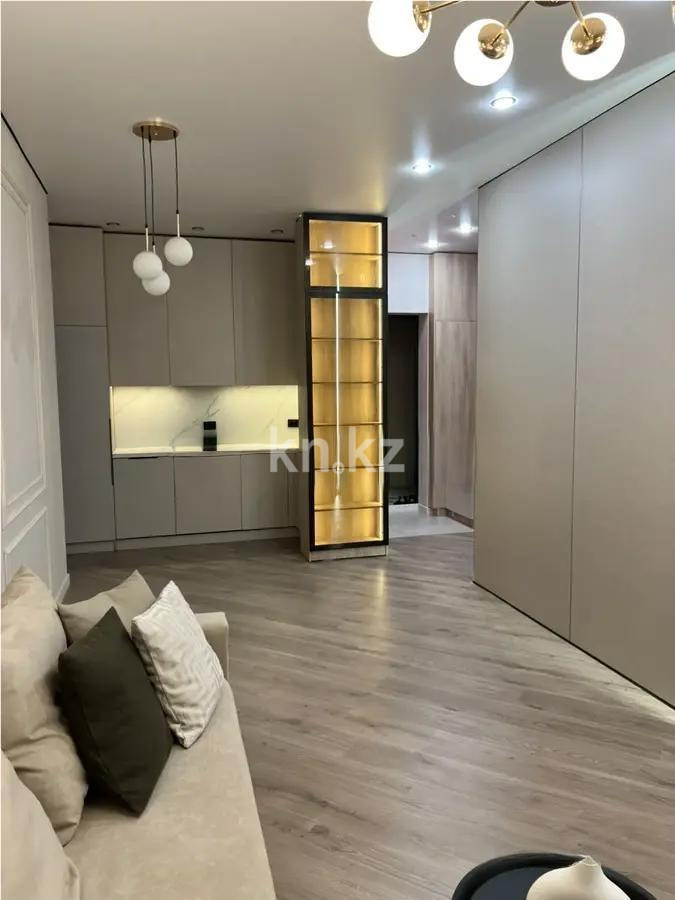 Продажа 4-комнатной квартиры, 65 м² в Алматы - фото 2