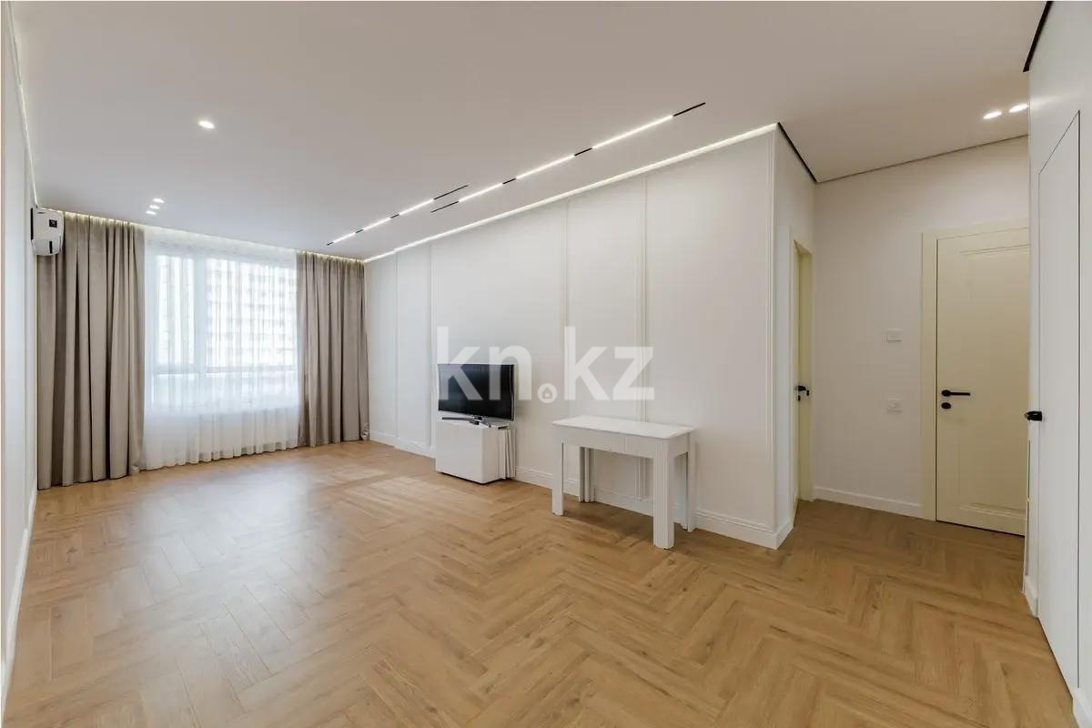 Продажа 3-комнатной квартиры, 98 м², пр. Тауелсыздык, дом  23/1 в Астане