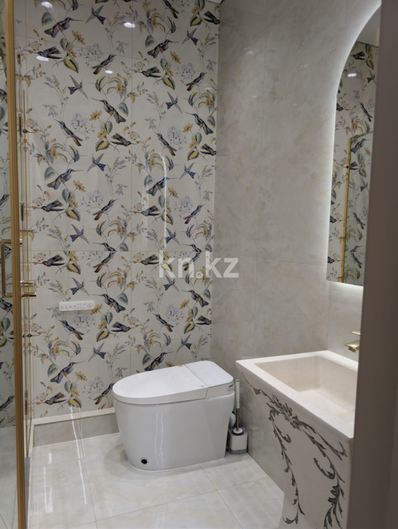 Продажа 2-комнатной квартиры, 80.3 м² в Уральске - фото 21