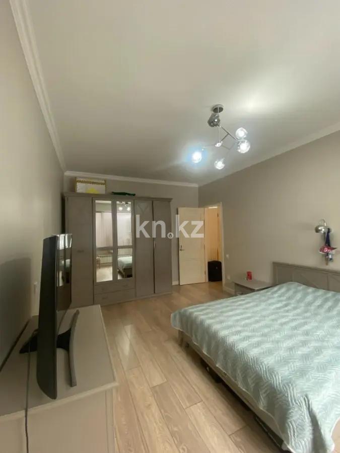 Продажа 5-комнатной квартиры, 145 м², пр. Мангилик Ел, дом  41 в Астане - фото 2