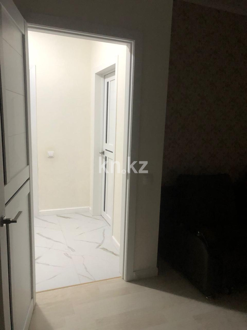 Аренда 1-комнатной квартиры, 40 м², ул. Ардагерлер, дом  38/3 в Астане - фото 14