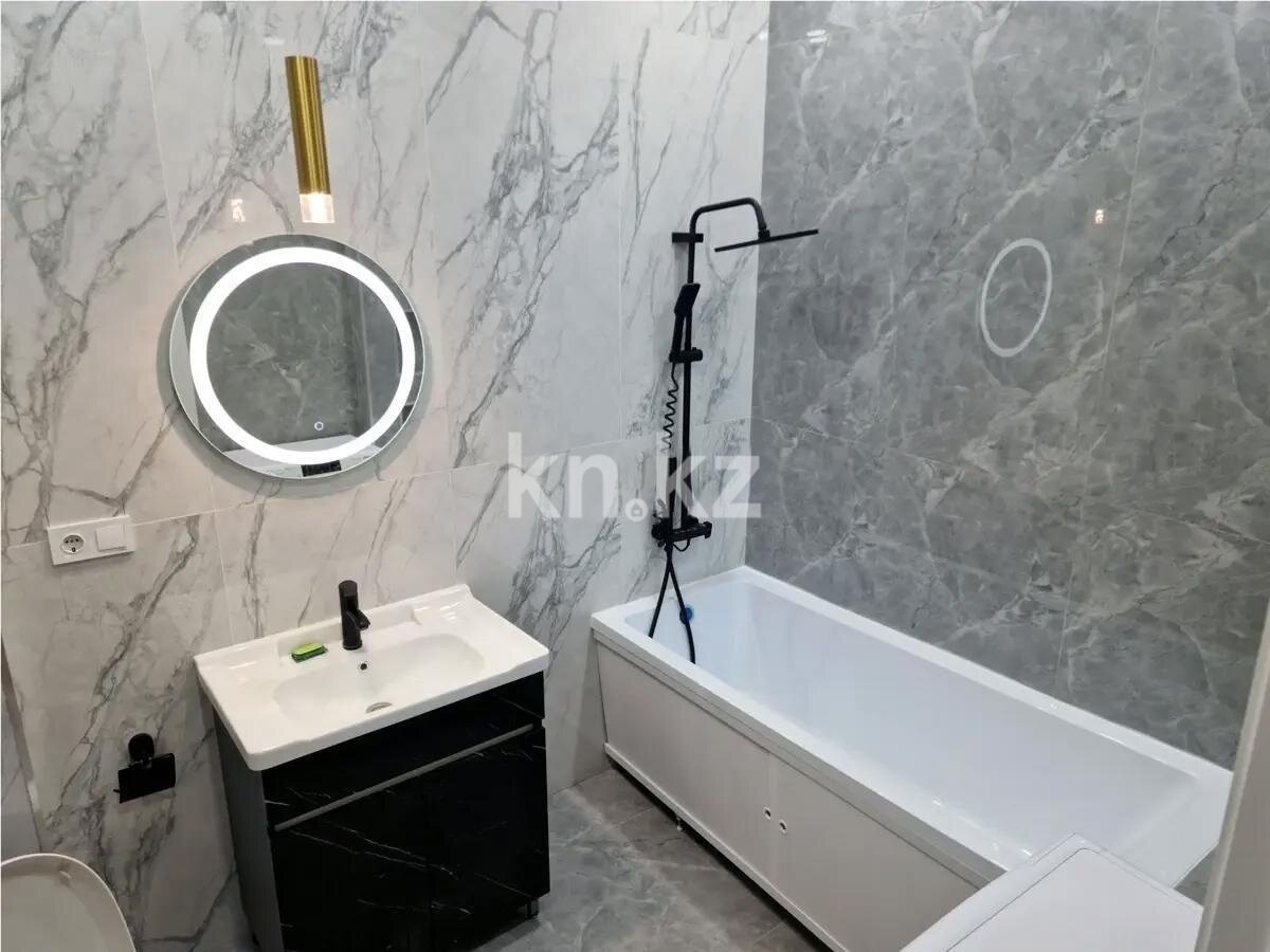 Продажа 2-комнатной квартиры, 56 м² в Алматы - фото 4