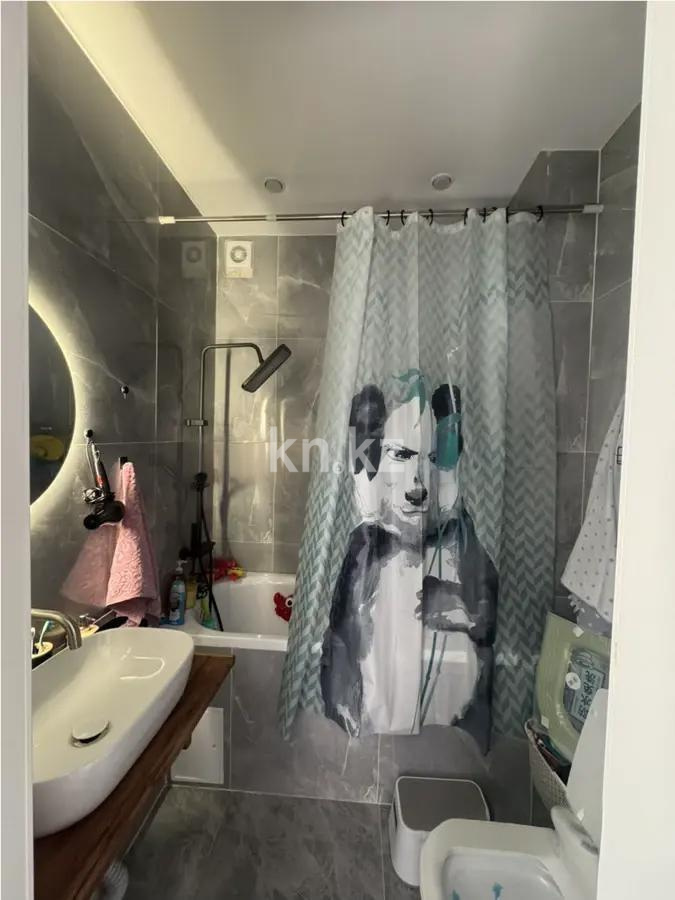 Продажа 2-комнатной квартиры, 50 м², ул. Есенберлина, дом  5 в Астане - фото 4