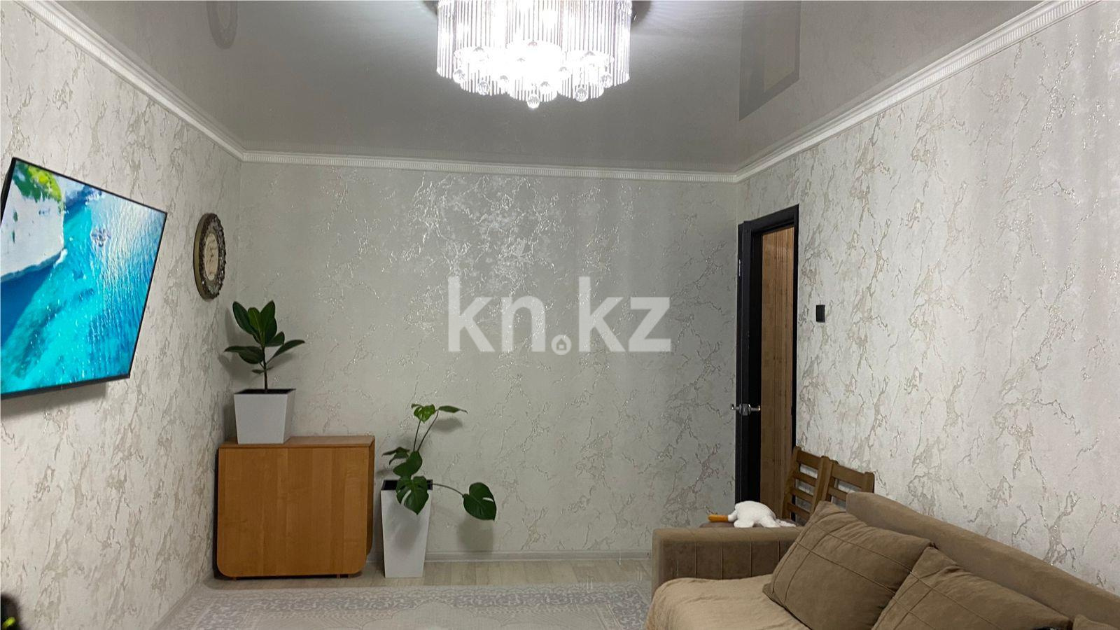 Продажа 3-комнатной квартиры, 56 м², 12-й мкр. в Караганде - фото 2
