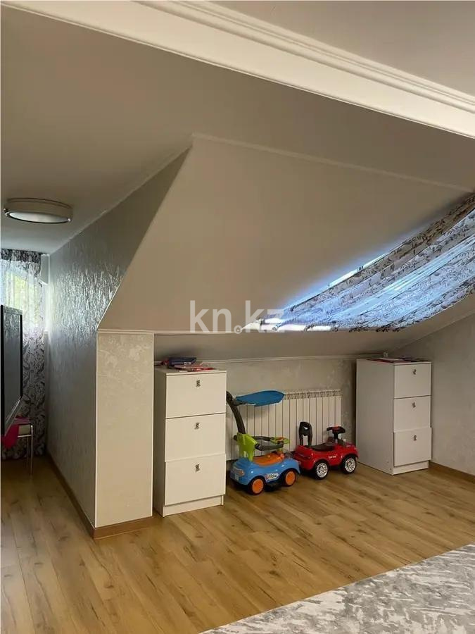 Продажа 5-комнатной квартиры, 215 м², пер. Сарыкенгир, дом  1/1 в Астане - фото 4