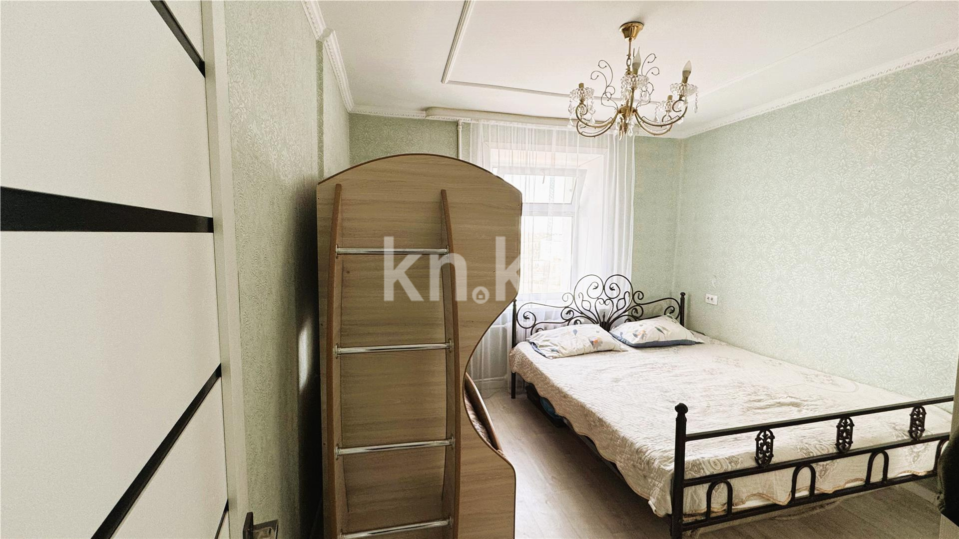 Продажа 3-комнатной квартиры, 72 м², пр. Назарбаева, дом  43 в Караганде - фото 3