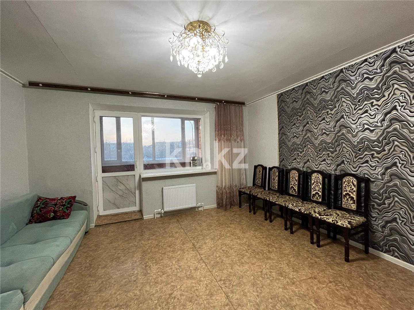 Продажа 4-комнатной квартиры, 75 м², мкр-н 14 в Караганде