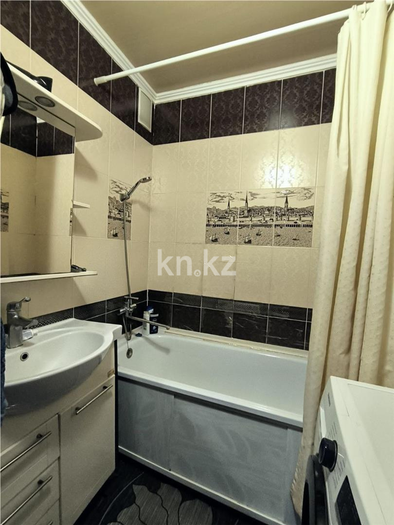 Продажа 4-комнатной квартиры, 75 м² в Караганде - фото 14