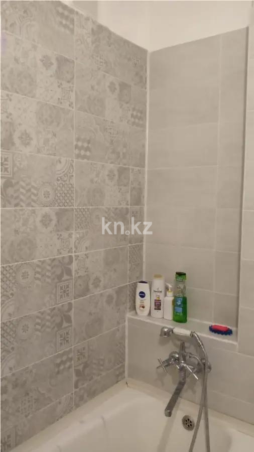 Продажа 2-комнатной квартиры, 52 м², ул. Жандосова, дом  21 в Алматы - фото 4