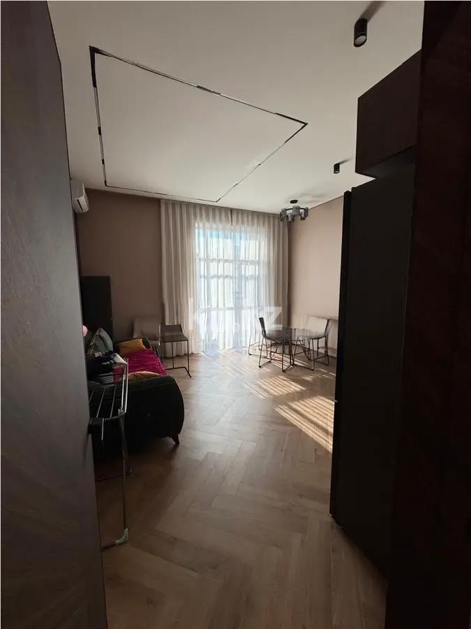 Продажа 3-комнатной квартиры, 81 м², ул. Аманжолова, дом  20 в Астане - фото 3